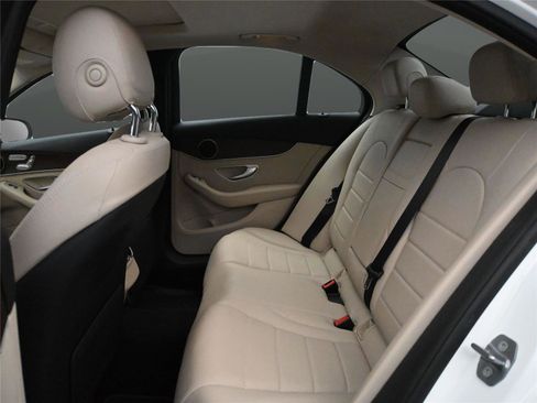 Used 2020 Mercedes-Benz C 300 4MATIC Sedan image 10