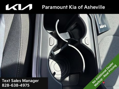 New 2026 Kia K4 FWD image 25