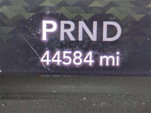 Certified 2022 Jeep Wrangler Unlimited Sahara image 31