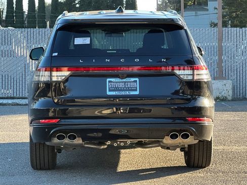 New 2026 Lincoln Aviator AWD w/ Jet Appearance Package image 6