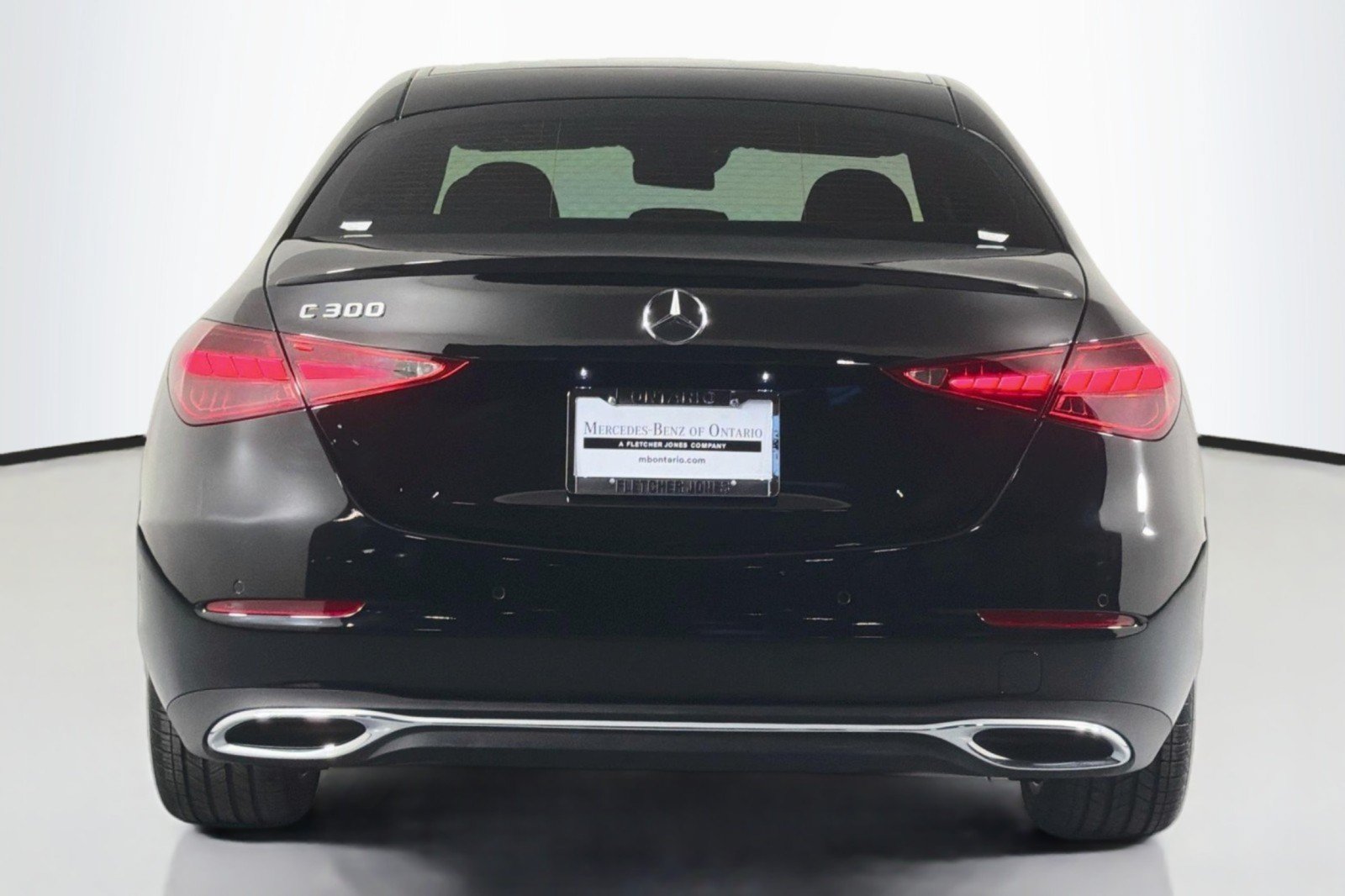 Used 2024 Mercedes-Benz C 300 Sedan image 4