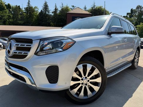 Used 2017 Mercedes-Benz GLS 450 4MATIC image 2