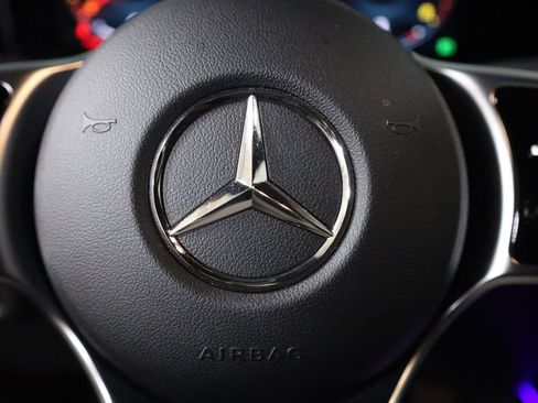 Used 2023 Mercedes-Benz GLA 250 4MATIC image 15