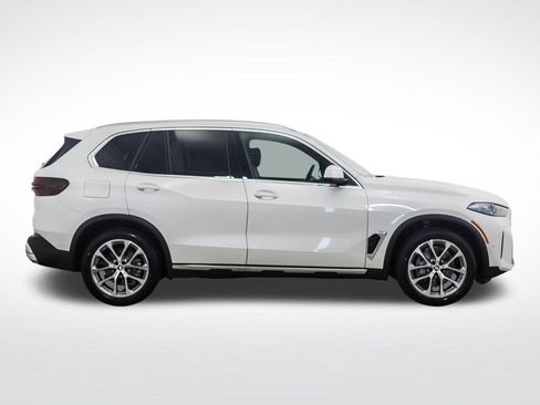 New 2026 BMW X5 xDrive40i w/ Climate Comfort Package AWD/4WD image 6