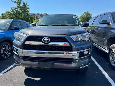Used 2016 Toyota 4Runner Limited AWD/4WD image 2