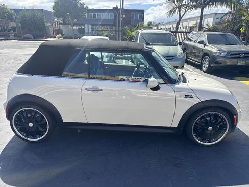 Used 2006 MINI Cooper S FWD image 20