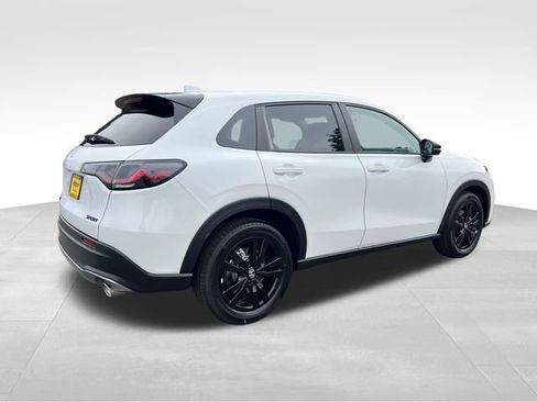New 2027 Honda HR-V Sport image 8