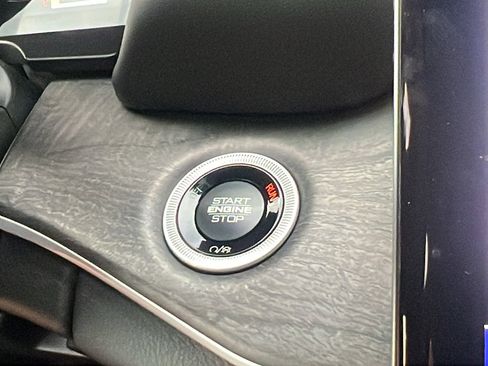 New 2025 Jeep Grand Cherokee Limited w/ Trailer Tow Package image 28