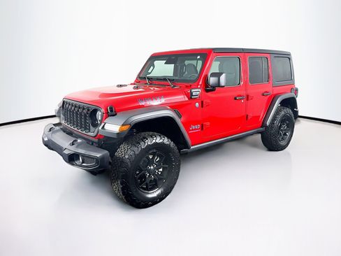 Used 2025 Jeep Wrangler Willys image 3