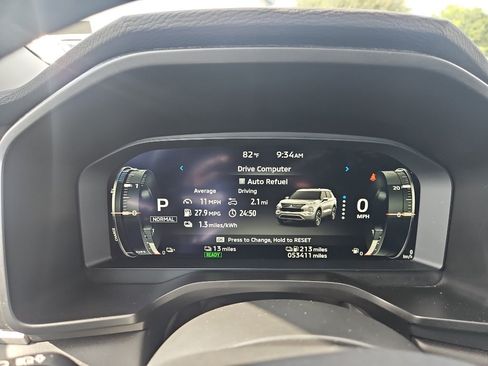 Used 2024 Mitsubishi Outlander SE AWD/4WD image 21