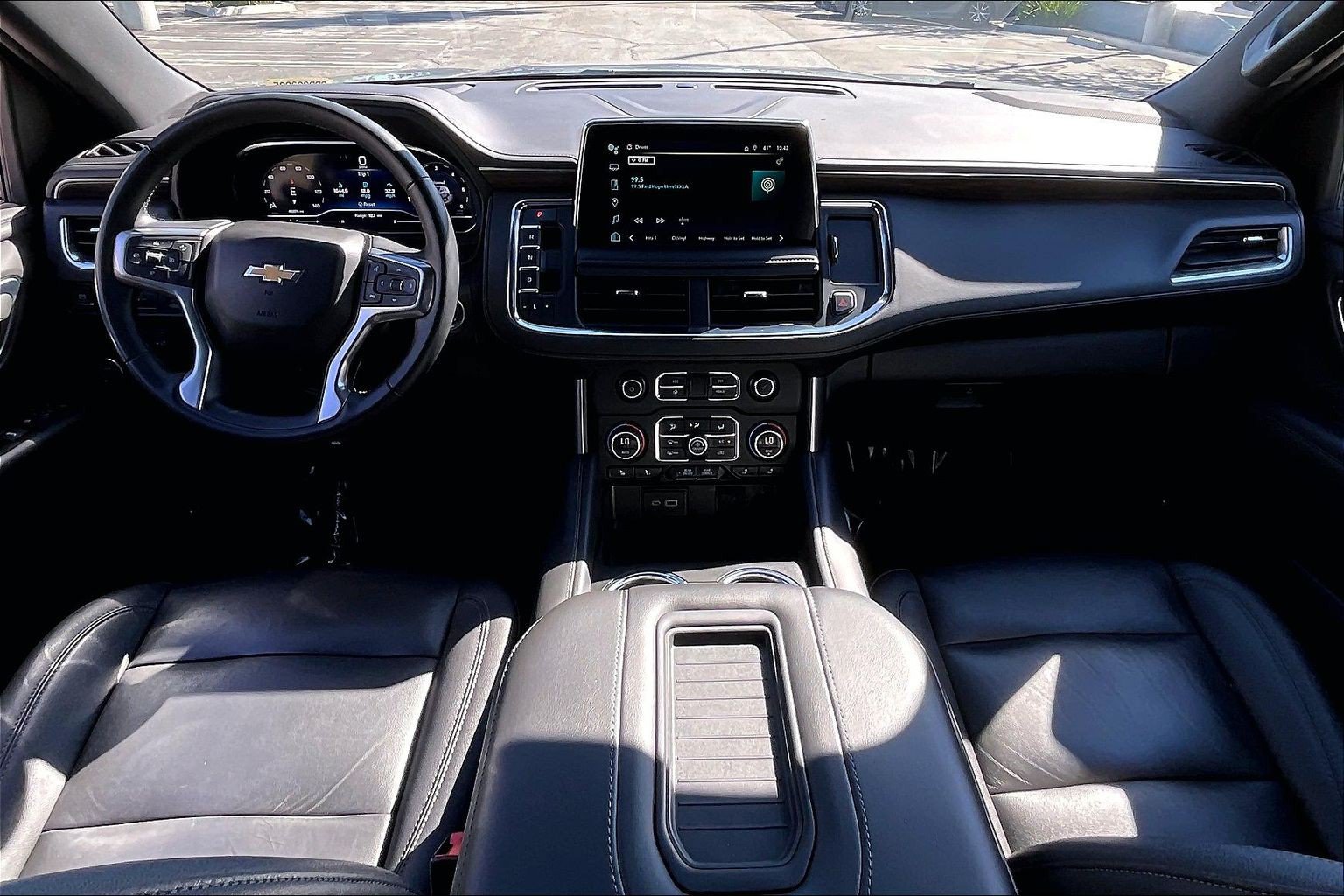 Used 2024 Chevrolet Tahoe LT RWD image 15