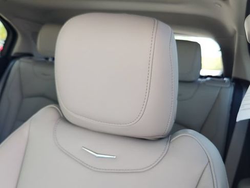 Used 2023 Cadillac XT4 Premium Luxury w/ Cold Weather Package FWD image 14