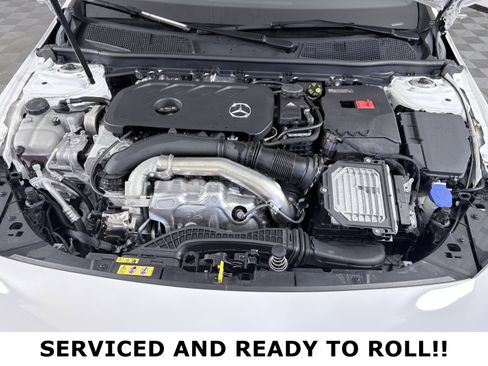 Used 2025 Mercedes-Benz CLA 250 4MATIC image 13