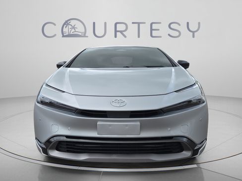 Certified 2025 Toyota Prius Limited FWD image 8