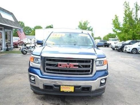 Used 2015 GMC Sierra 1500 SLE w/ SLE Value Package AWD/4WD image 4