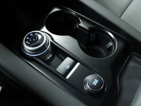 New 2026 Ford Explorer Active w/ Active Comfort Package image 24