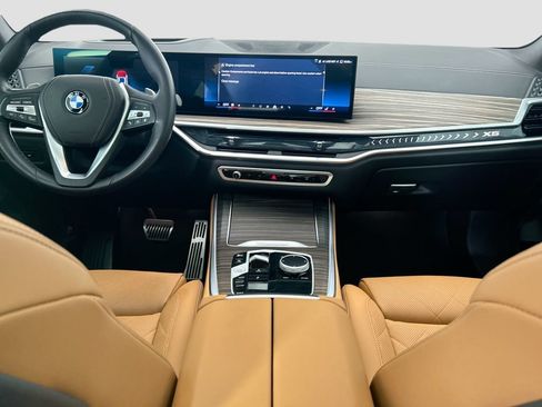 Used 2024 BMW X5 sDrive40i w/ Premium Package RWD image 13