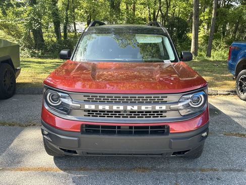 Used 2024 Ford Bronco Sport Badlands image 2