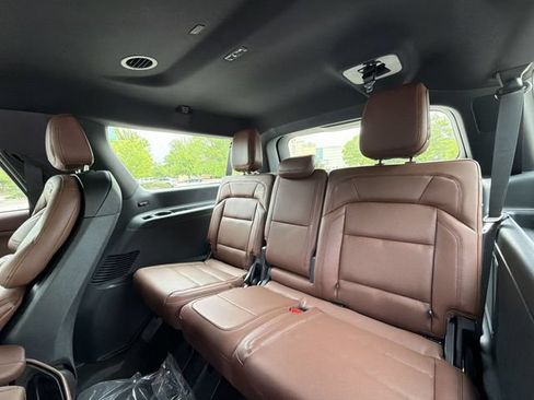 New 2026 Lincoln Navigator L Reserve AWD/4WD image 24