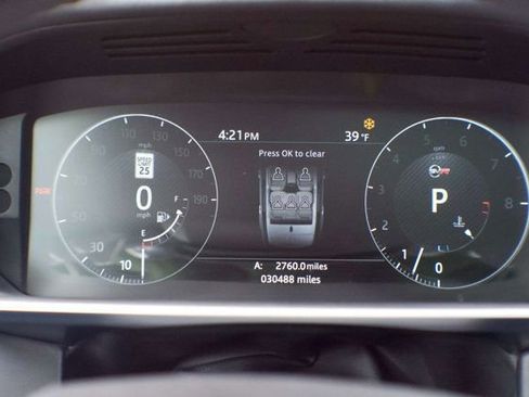 Used 2017 Land Rover Range Rover Sport SVR image 27