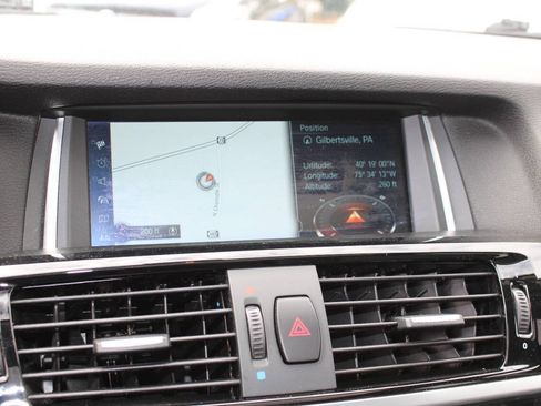 Used 2017 BMW X3 xDrive28i AWD/4WD image 16