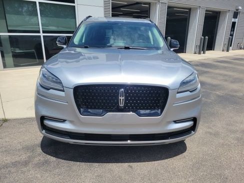 Certified 2024 Lincoln Aviator Reserve w/ Jet Package AWD/4WD image 13