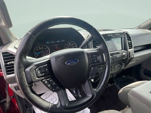Used 2016 Ford F150 XLT w/ Equipment Group 302A Luxury AWD/4WD image 13