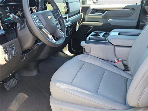 New 2026 Chevrolet Silverado 3500 LT w/ All Star Edition AWD/4WD image 15