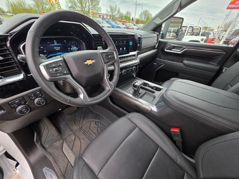 Used 2025 Chevrolet Silverado 1500 LTZ w/ Max Trailering Package AWD/4WD image 18