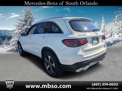 Certified 2022 Mercedes-Benz GLC 300 GLC 300 w/ Premium Package Lite image 19
