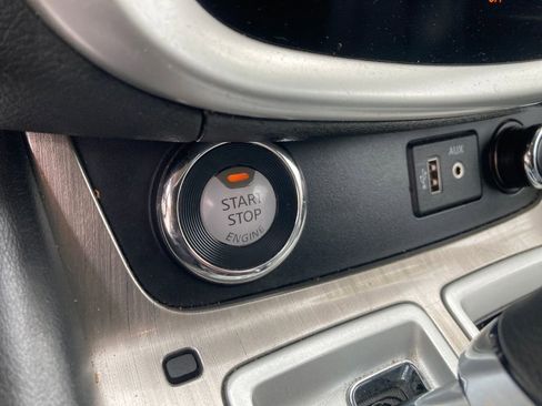 Used 2018 Nissan Murano SL w/ Moonroof Package image 47