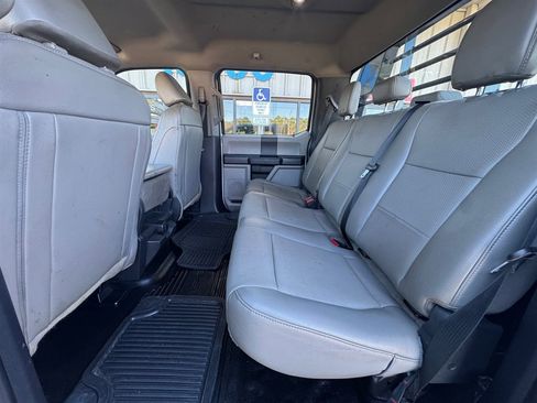 Used 2022 Ford F250 XL w/ Power Equipment Group image 12