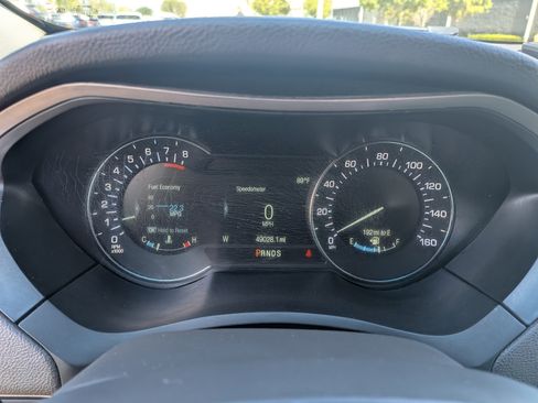 Used 2019 Lincoln MKZ Reserve FWD image 27