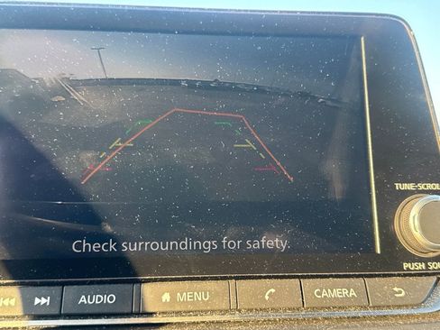 Certified 2024 Nissan Rogue SV FWD image 47