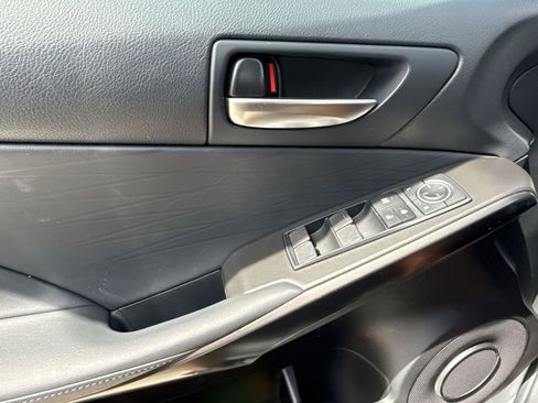 Used 2022 Lexus IS 350 F Sport RWD image 29