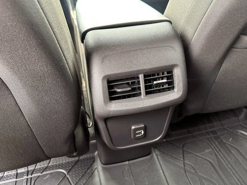 Certified 2024 Chevrolet Equinox LT w/ LPO, Floor Liner Package FWD image 14