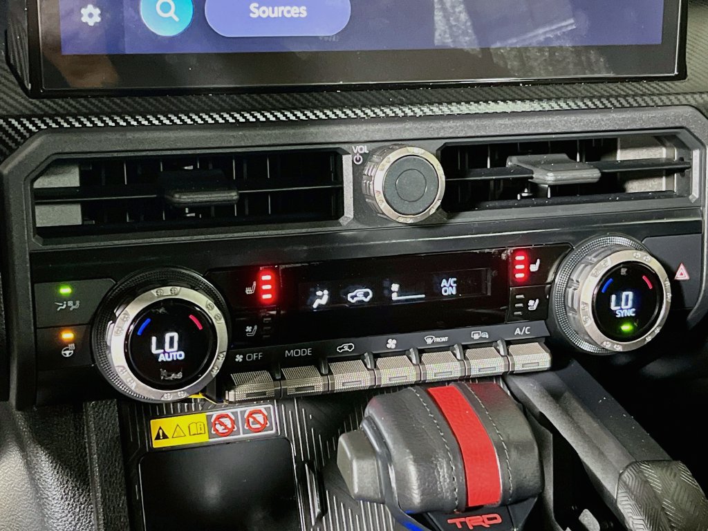 Used 2025 Toyota 4Runner TRD Pro AWD/4WD image 23