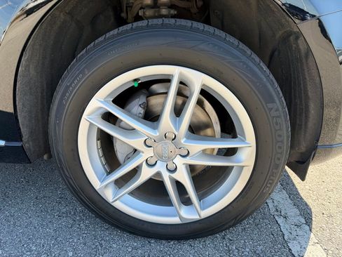 Used 2017 Audi Q5 2.0T Premium Plus w/ Technology Package image 10