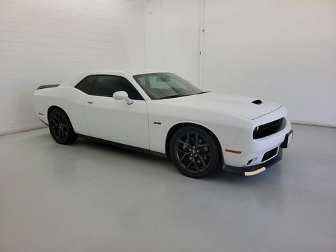 Used 2023 Dodge Challenger R/T w/ Blacktop Package RWD image 4