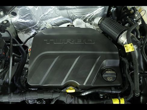 New 2026 Chevrolet Trax RS w/ Sunroof Package image 17