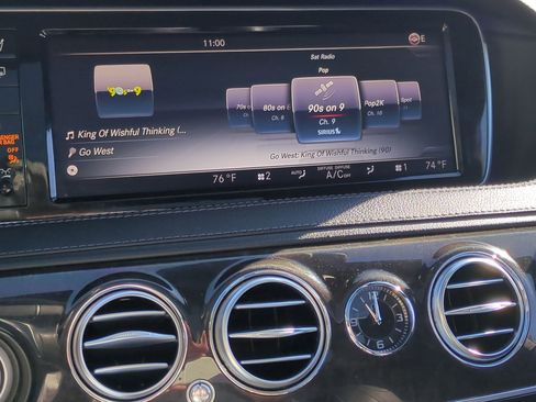 Used 2015 Mercedes-Benz S 550 4MATIC Sedan image 26