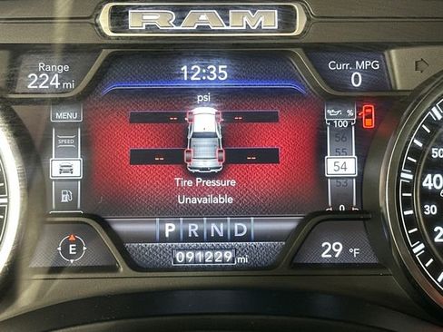 Used 2019 RAM 1500 Big Horn image 17