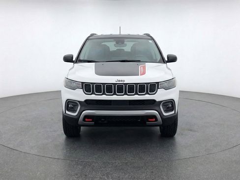 Used 2025 Jeep Compass Trailhawk w/ Trailer Tow Group image 1