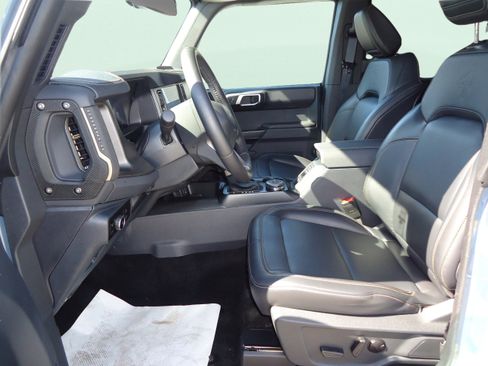 Used 2025 Ford Bronco Badlands AWD/4WD image 26