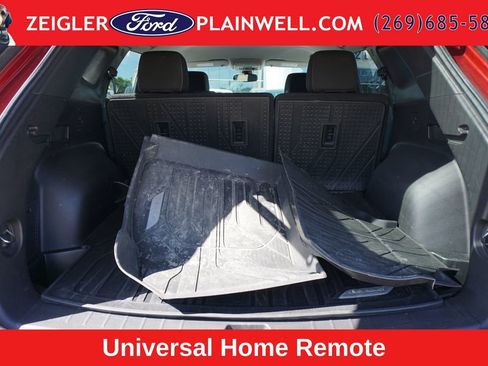 Used 2023 Chevrolet Blazer LT w/ Convenience Package FWD image 10