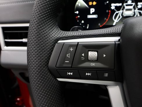 New 2026 Mitsubishi Outlander SE image 19