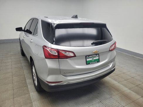 Used 2019 Chevrolet Equinox LT FWD image 5
