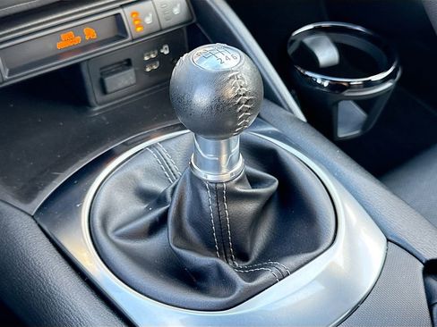 Used 2022 MAZDA MX-5 Miata Grand Touring w/ Weather Package image 18