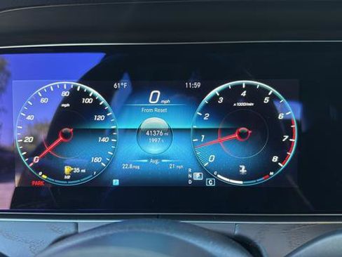Used 2022 Mercedes-Benz E 350 Sedan image 16