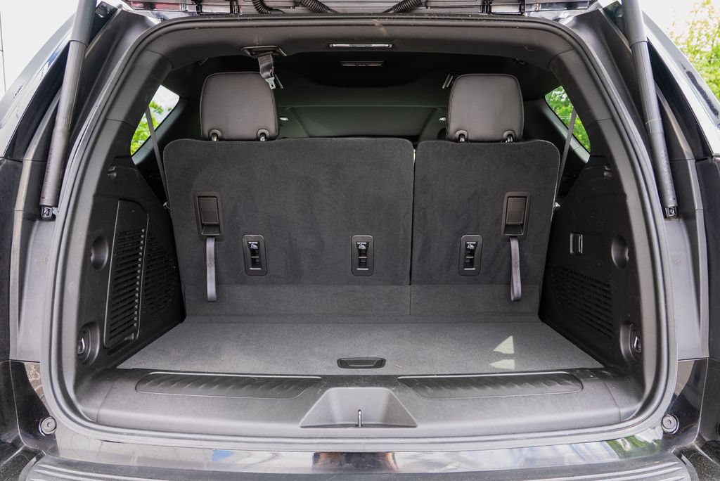 Used 2021 Chevrolet Tahoe LT AWD/4WD image 8